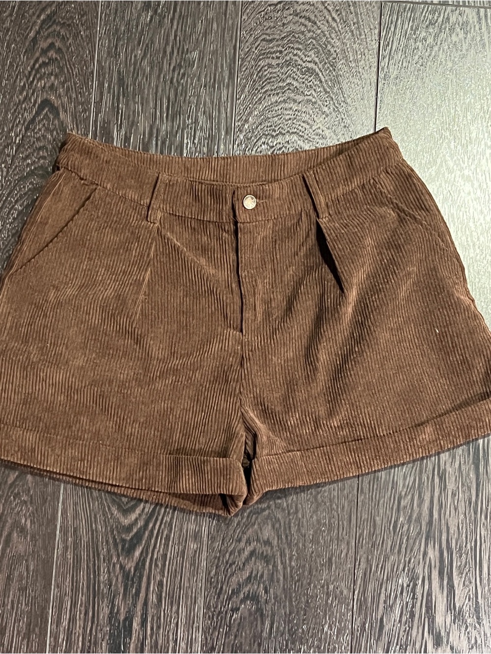 Women's Brown Corduroy High-Waisted Shorts size medium